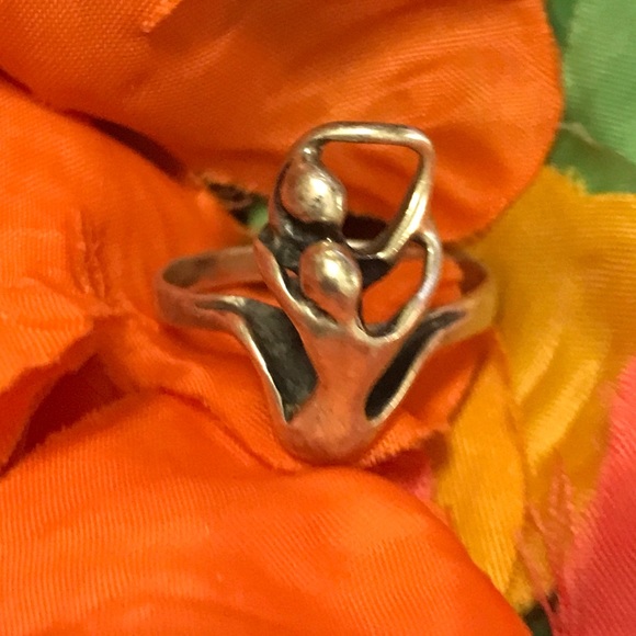 Ballet Dancing 925 Stamped Sterling Silver Ring Sz 10 1/2 - Picture 5 of 16